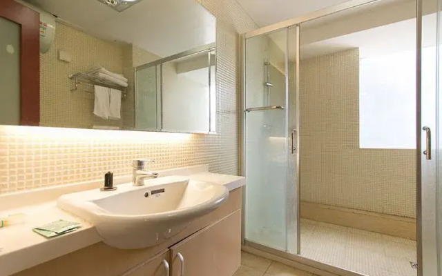 Manhattan Business Hotel