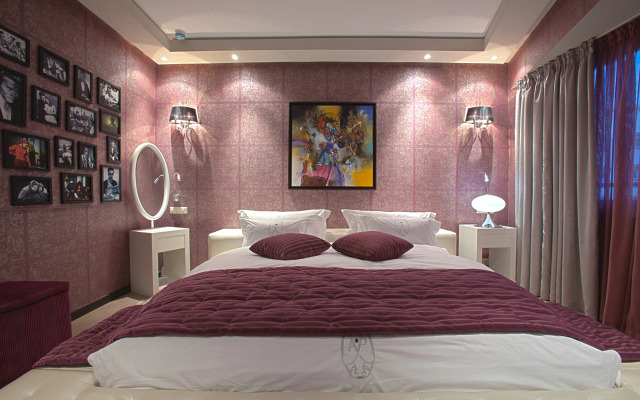 Hotel Art Palace Suites & Spa