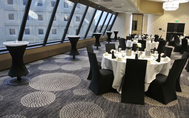 Radisson Hotel Fargo