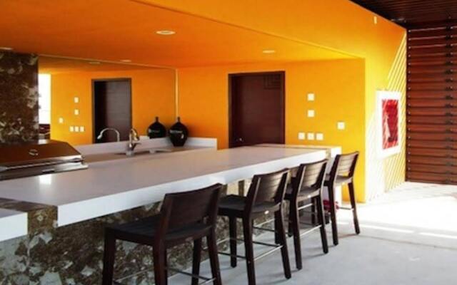 V399 Luxury Penthouse