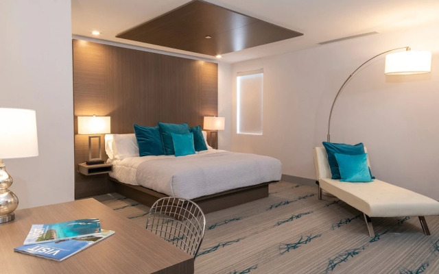 Marketplace Suites