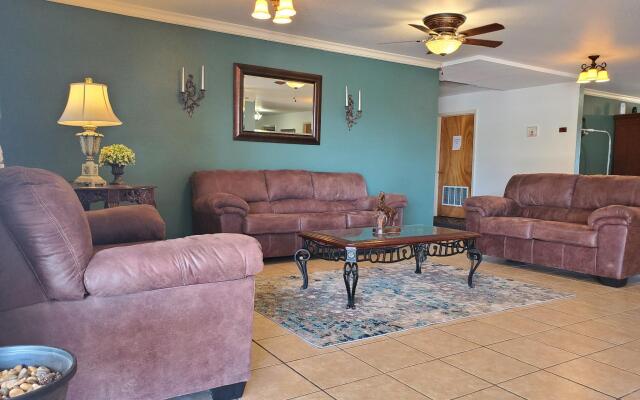 Candlelight Inn & Suites Hwy 69 near McAlester