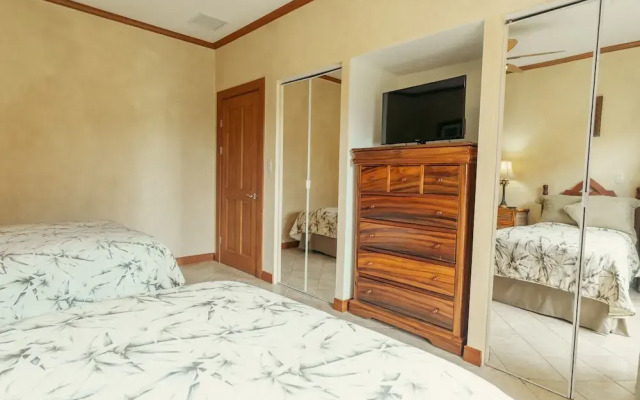 CR Luxury Veranda 7B 2 Bdrm