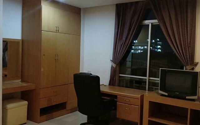 Sena house Paholyothin30