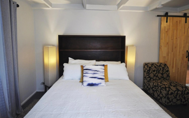 Bribie Beach Bungalow