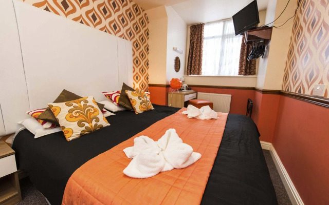 Scarborough Travel and Holiday Lodge