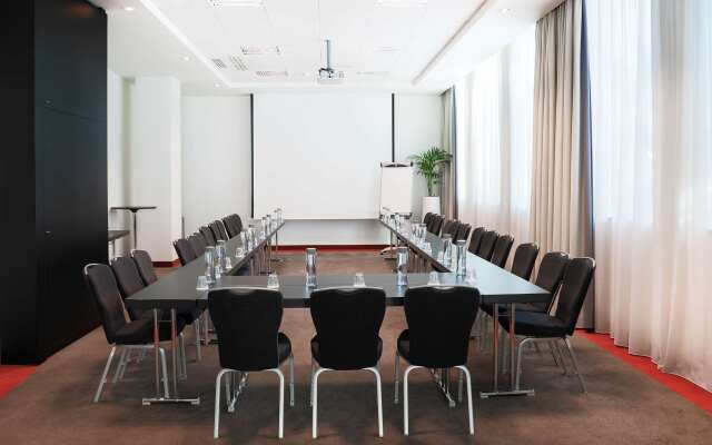 Park Inn by Radisson Brussels Centre Midi