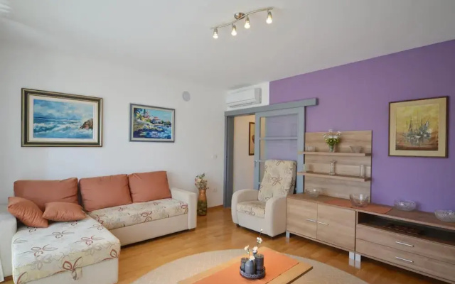 Emma in Rovinj With 1 Bedrooms and 1 Bathrooms