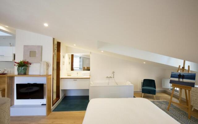 Centre Historique - Tour du Pin 3