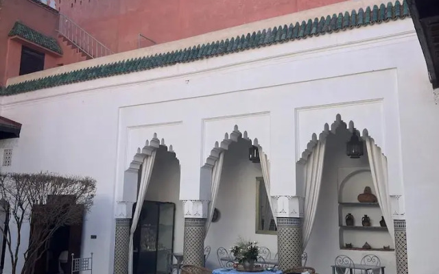 Riad Ksar Agdid