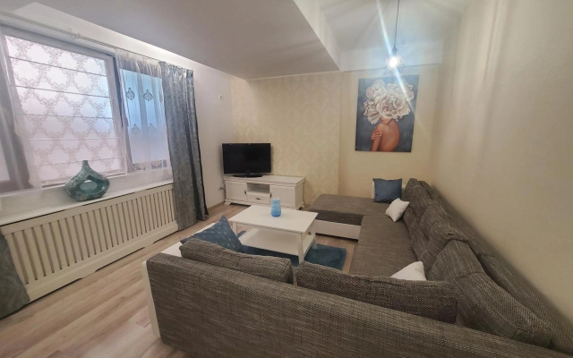 Morii Lake Apartment