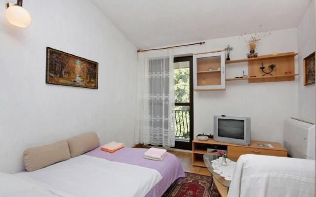 Apartment Nedjeljko - 150m from sea