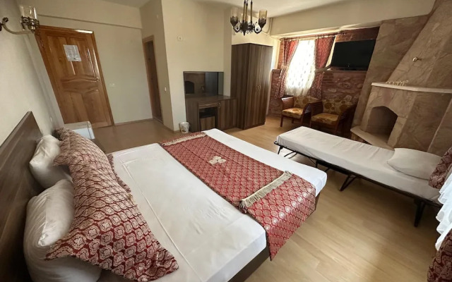 Odunluk Tas Konak Otel