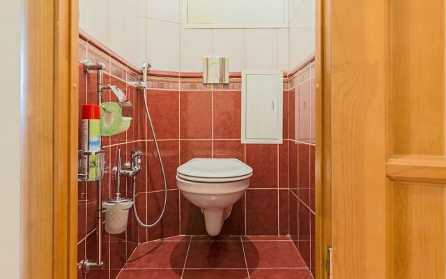 Апартаменты FlatHome24 на Коломяжском пр-те