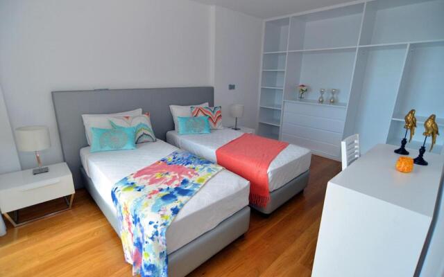 Sec XXI 12 - 3 Bed Flat