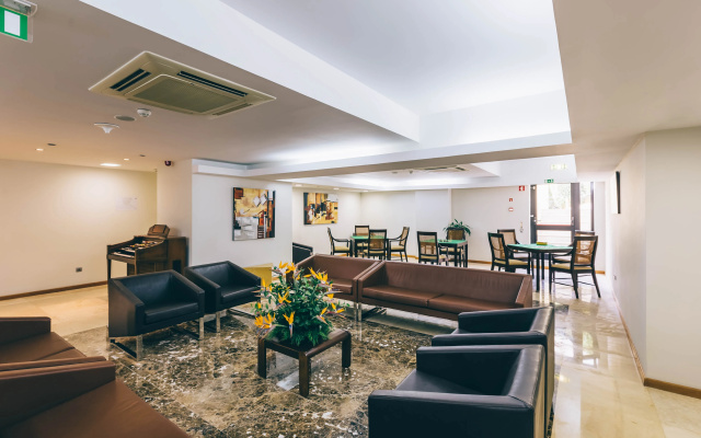Muthu Raga Madeira Hotel