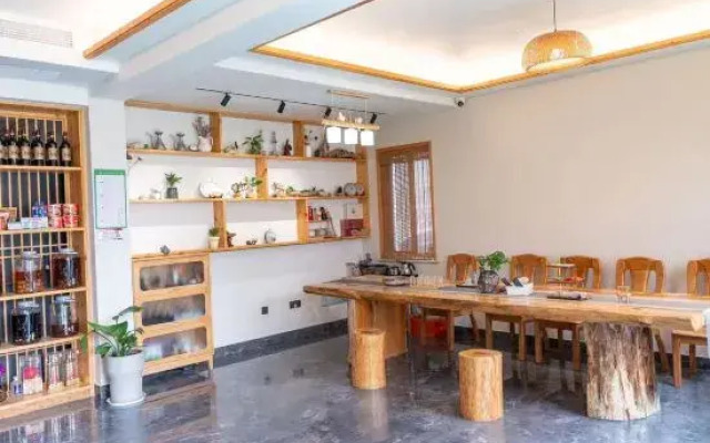 Rooftop Park Hyatt Residence