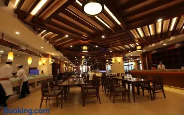 Ramada Plaza by Wyndham Xishuangbanna South