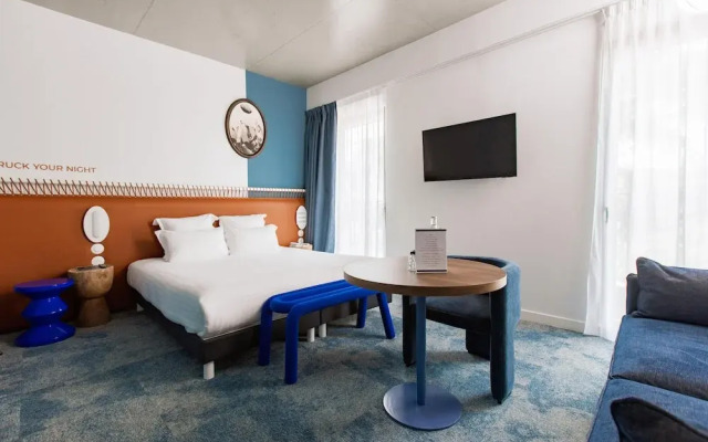 The Ruck Hotel