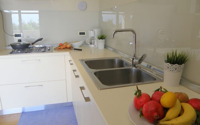 Modern Apartment in Pula Near Beach