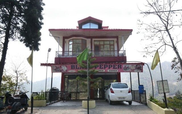 OYO 12796 Home Studios Hill View Solan