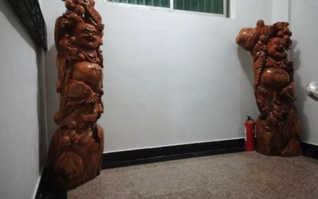 Qinghua Hostel