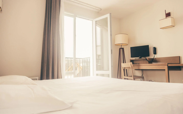 Terres de France - Appart'Hotel Quimper