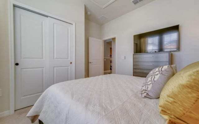 TJ s Windsor Island Vacation Home