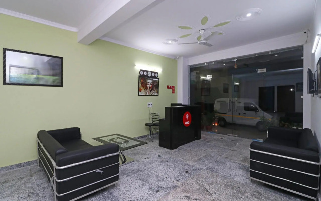 OYO Flagship 10045 Hotel Pearl Residency