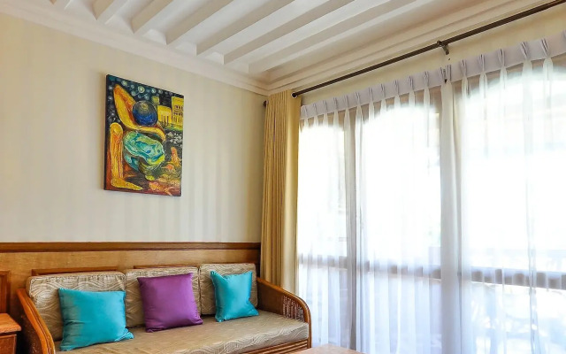 Red Coconut Beach Hotel