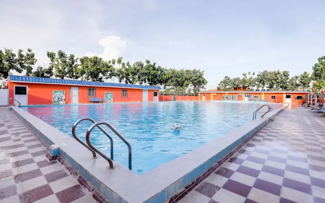 OYO 585 Hotel Raj Durbar & Navrang