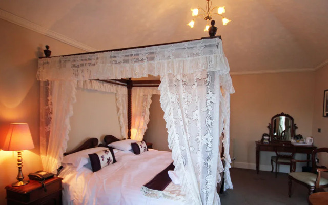 Aberdunant Hall