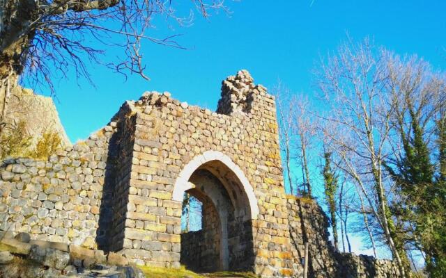 Gîte Saint-Germain-Laprade, 4 pièces, 6 personnes - FR-1-582-322