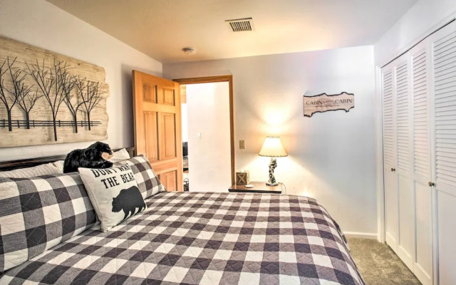 Pet-friendly Cabin in Pinetop-lakeside!