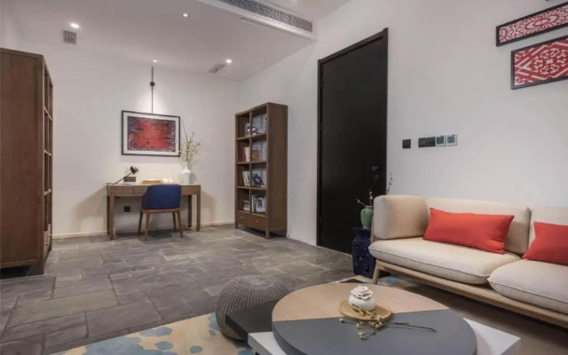 Blossom Hill Hotels & Resorts · Qiushuli