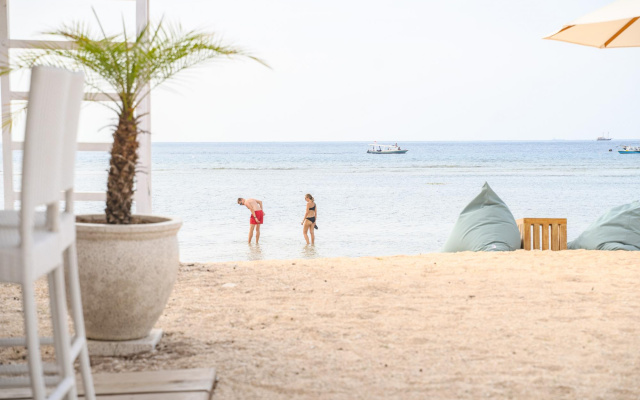Gili Ku Bungalow – Beach – Gili Air