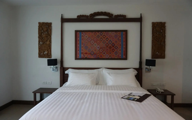 Bansaeo Garden and Resort