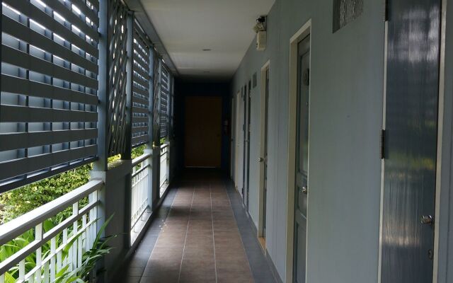 Baan Suksiri Hotel