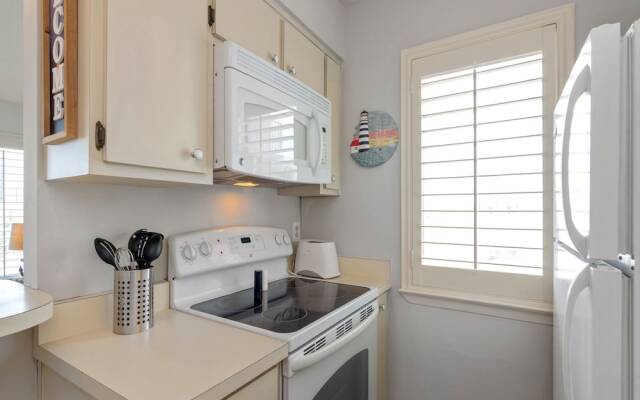 Nautical Watch Condominiums