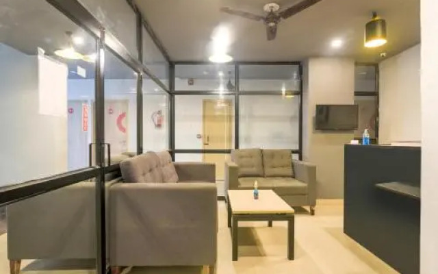 Collection O 76976 JPS GRAND Hotel