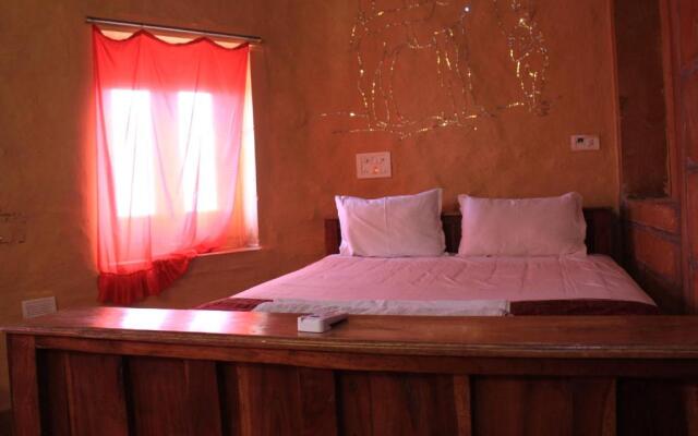 Mud Mirror Guesthouse