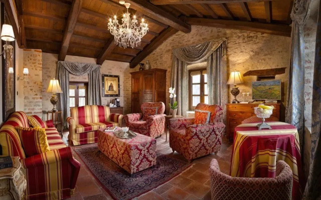 Hotel Castello Di Sinio
