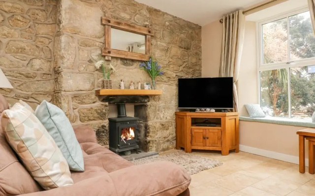 3 Trungle Cottages