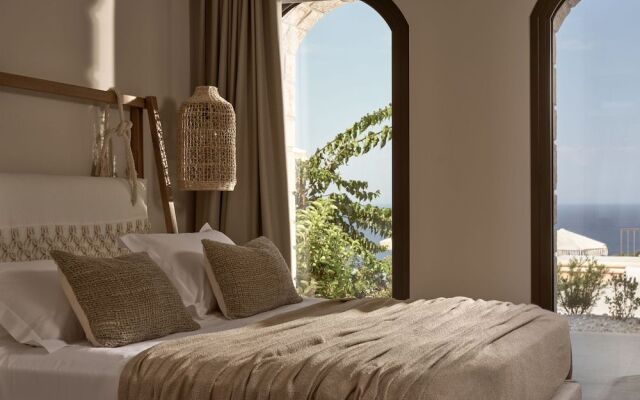 Rebek Luxury Villas & Suites