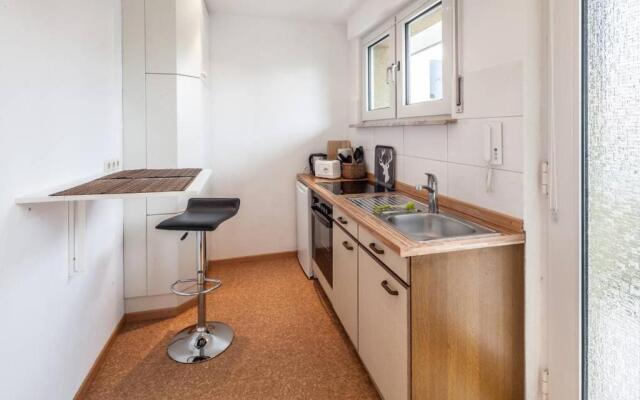 Gl Town Apartment