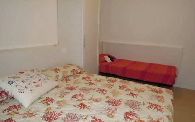 Great one Bedroom Accommodation Close to the sea