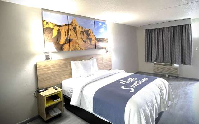 Days Inn by Wyndham Salina South