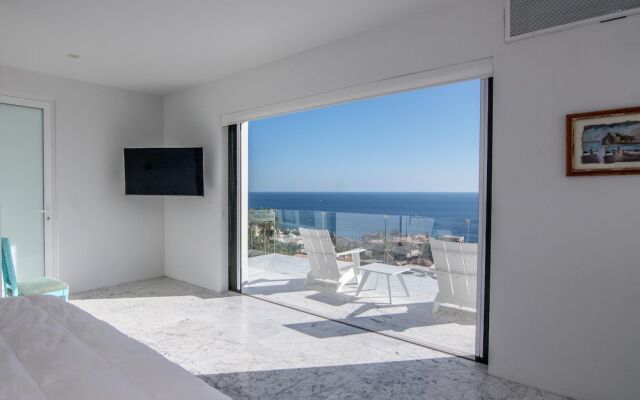 Modern 4 Bedroom Pedregal Villa Reduced Nightly Rate for 4+ Nights at Villa Besame