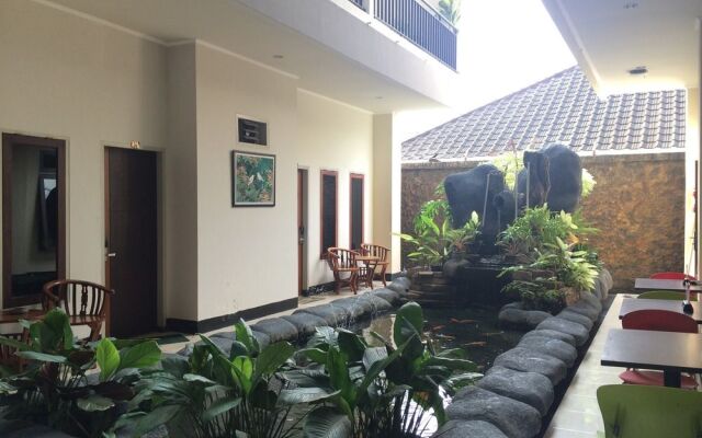 Airy Mataram Cakranegara Maktal 3 Lombok