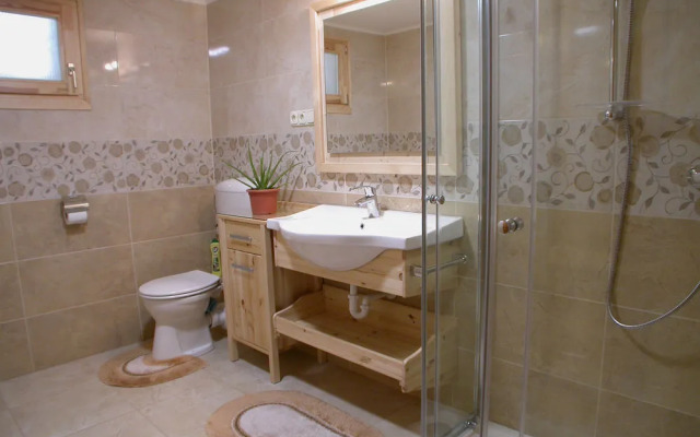 Hevizquelle Apartments